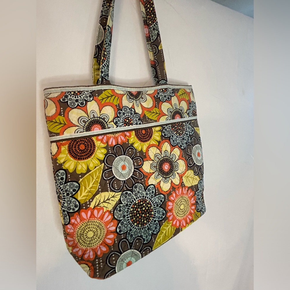 Vera Bradley Tote!! super Cute!  Good condition.